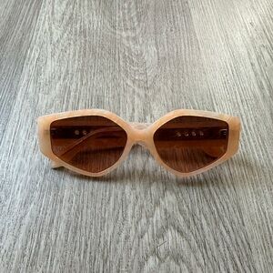 quay australia hot gossip pink peach geomtric retro cat eye sunglasses eyewear